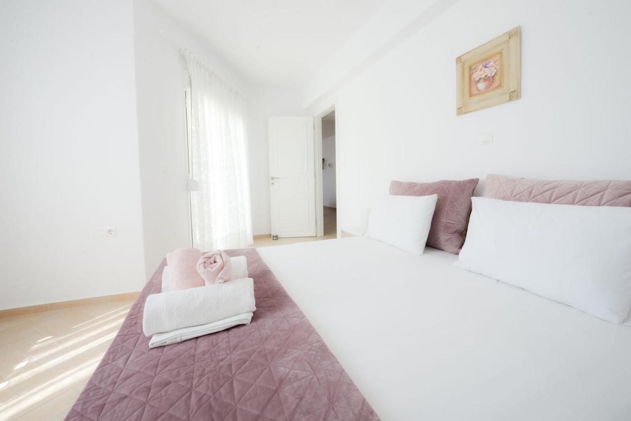 Anesis Seaview Apartment Neos Marmaras Buitenkant foto