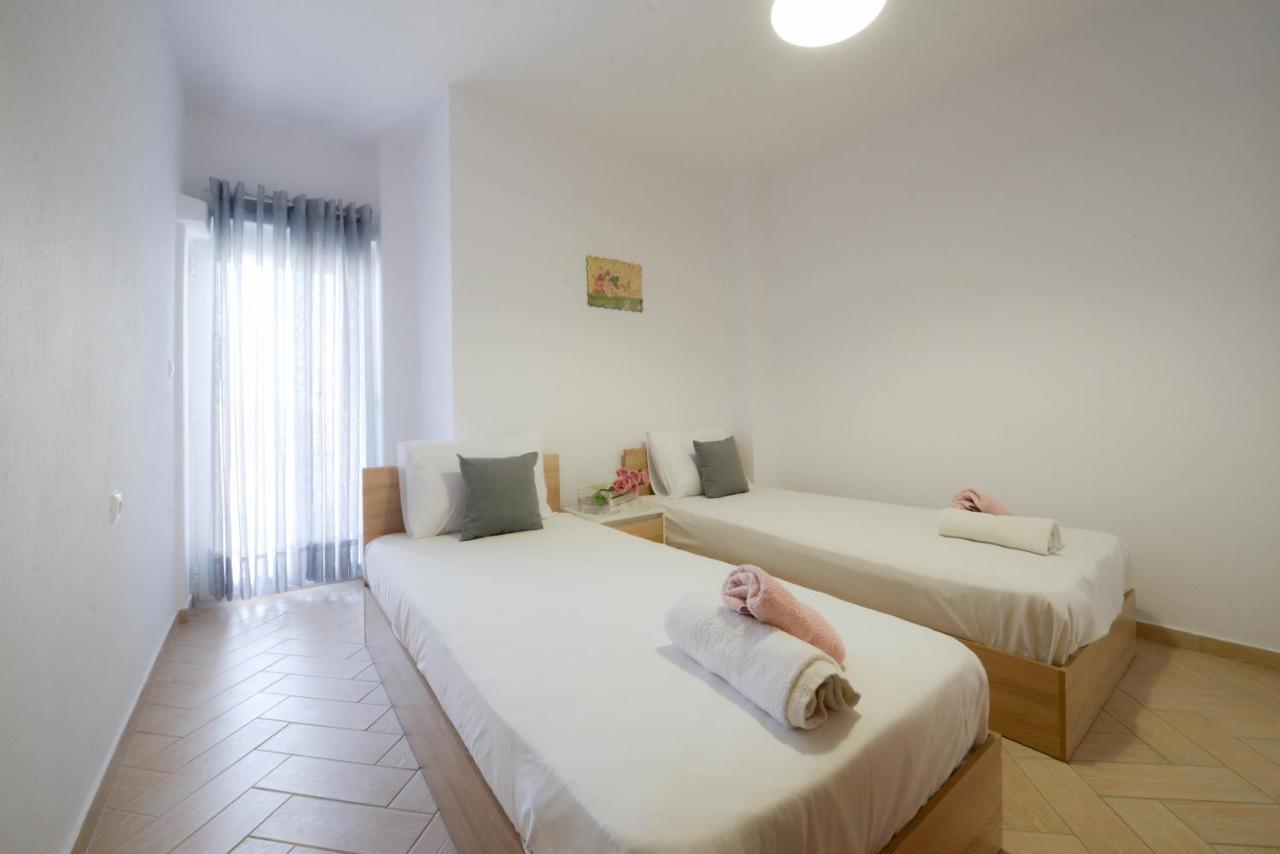 Anesis Seaview Apartment Neos Marmaras Buitenkant foto
