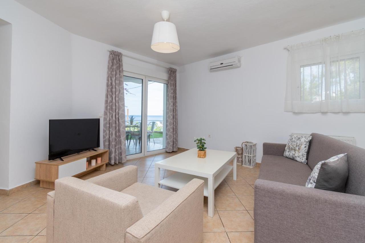 Anesis Seaview Apartment Neos Marmaras Buitenkant foto